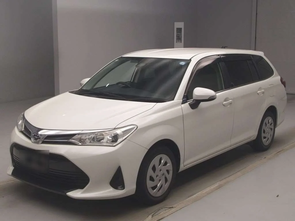 Toyota Corolla Fielder NRE161G 2018